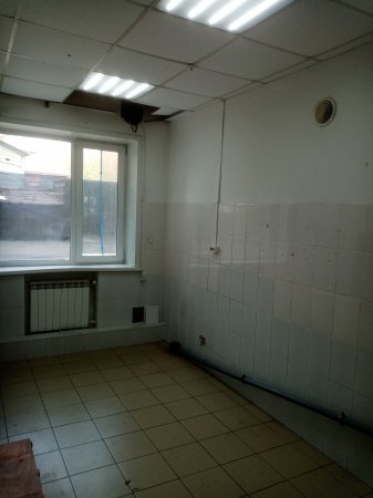 Сдам в аренду нежилое помещение в центре г. Иркутск, ул. Литвинова д.2, S-128кв.м.